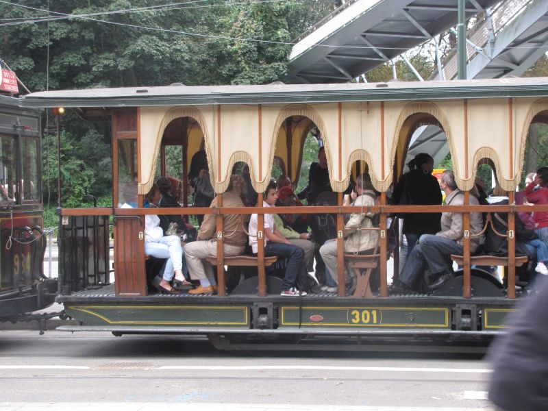 _Photos_Forum_N/Trams/Bruxelles/2010/Parade/IMG_4293.JPG http://jcbecker.free.fr/_Photos_Forum_N/Trams/Bruxelles/2010/Parade/IMG_4293.JPG