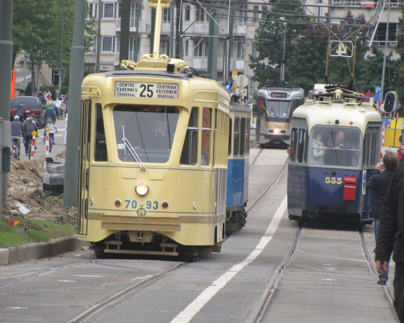 _Photos_Forum_N/Trams/Bruxelles/2010/Parade/IMG_4310.JPG http://jcbecker.free.fr/_Photos_Forum_N/Trams/Bruxelles/2010/Parade/IMG_4310.JPG