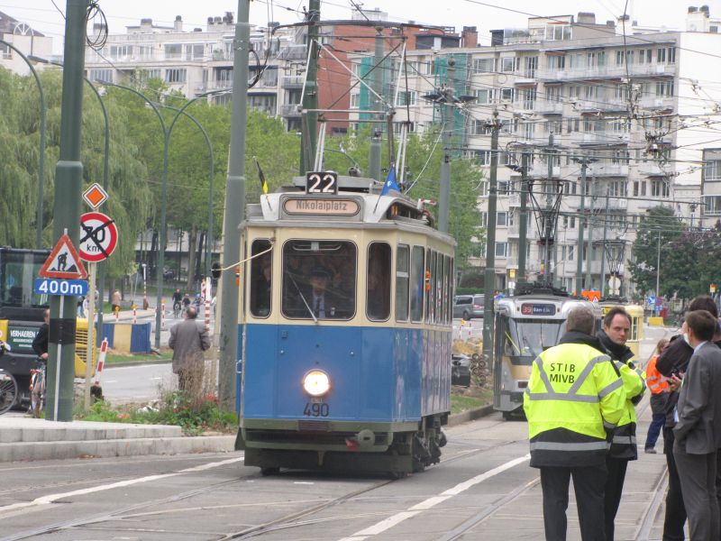 _Photos_Forum_N/Trams/Bruxelles/2010/Parade/IMG_4319.JPG http://jcbecker.free.fr/_Photos_Forum_N/Trams/Bruxelles/2010/Parade/IMG_4319.JPG