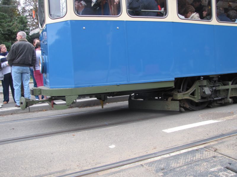 _Photos_Forum_N/Trams/Bruxelles/2010/Parade/IMG_4326.JPG http://jcbecker.free.fr/_Photos_Forum_N/Trams/Bruxelles/2010/Parade/IMG_4326.JPG