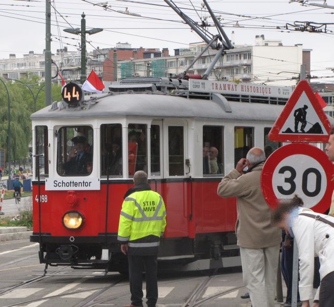 _Photos_Forum_N/Trams/Bruxelles/2010/Parade/IMG_4346.JPG http://jcbecker.free.fr/_Photos_Forum_N/Trams/Bruxelles/2010/Parade/IMG_4346.JPG