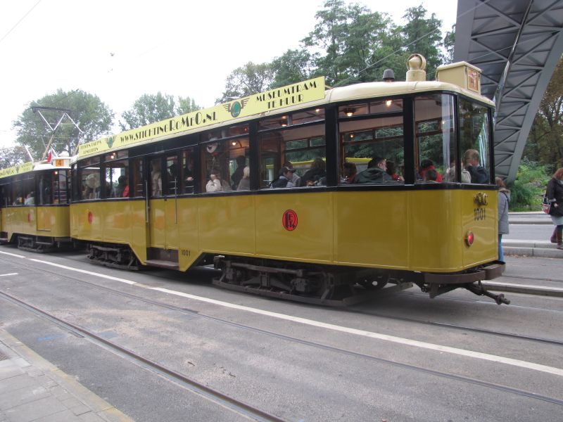 _Photos_Forum_N/Trams/Bruxelles/2010/Parade/IMG_4369.JPG http://jcbecker.free.fr/_Photos_Forum_N/Trams/Bruxelles/2010/Parade/IMG_4369.JPG