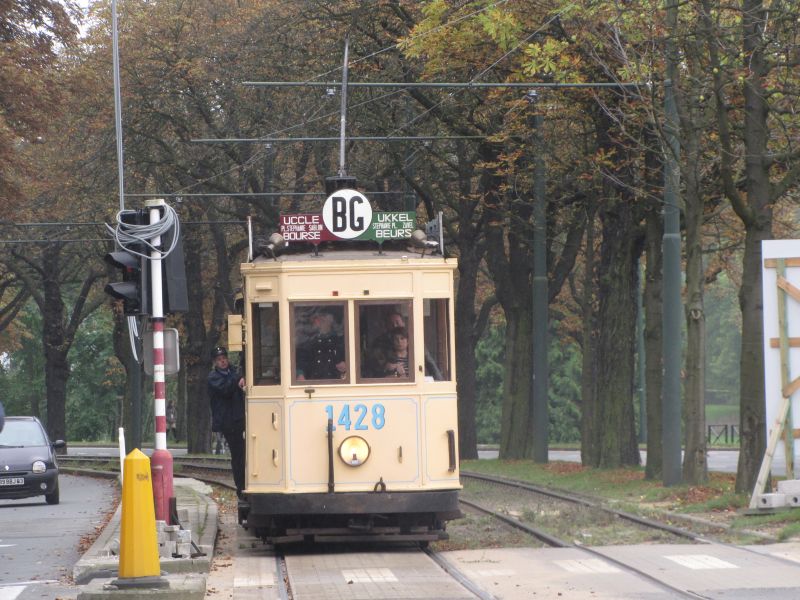_Photos_Forum_N/Trams/Bruxelles/2010/Parade/IMG_4420.JPG http://jcbecker.free.fr/_Photos_Forum_N/Trams/Bruxelles/2010/Parade/IMG_4420.JPG