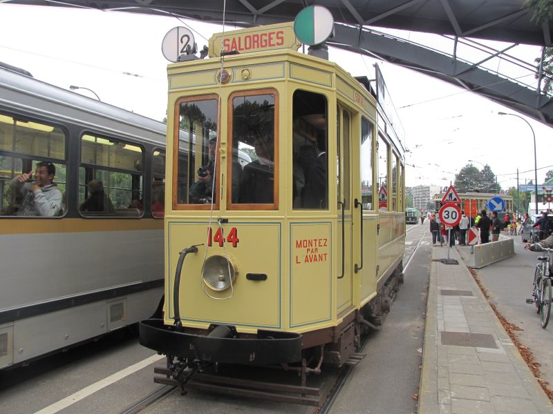 _Photos_Forum_N/Trams/Bruxelles/2010/Parade/IMG_4444.JPG http://jcbecker.free.fr/_Photos_Forum_N/Trams/Bruxelles/2010/Parade/IMG_4444.JPG